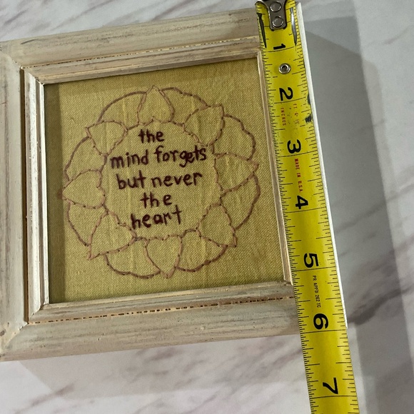 PRIMITIVES BY KATHY SMALL STITCHERY FRAMED ART - Picture 6 of 7